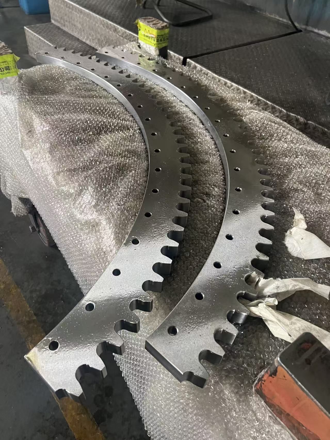 Aerospace and large rotary equipment 1
