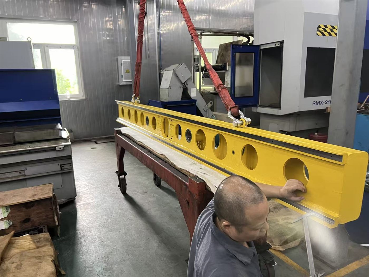 Segmented machine-tool axis