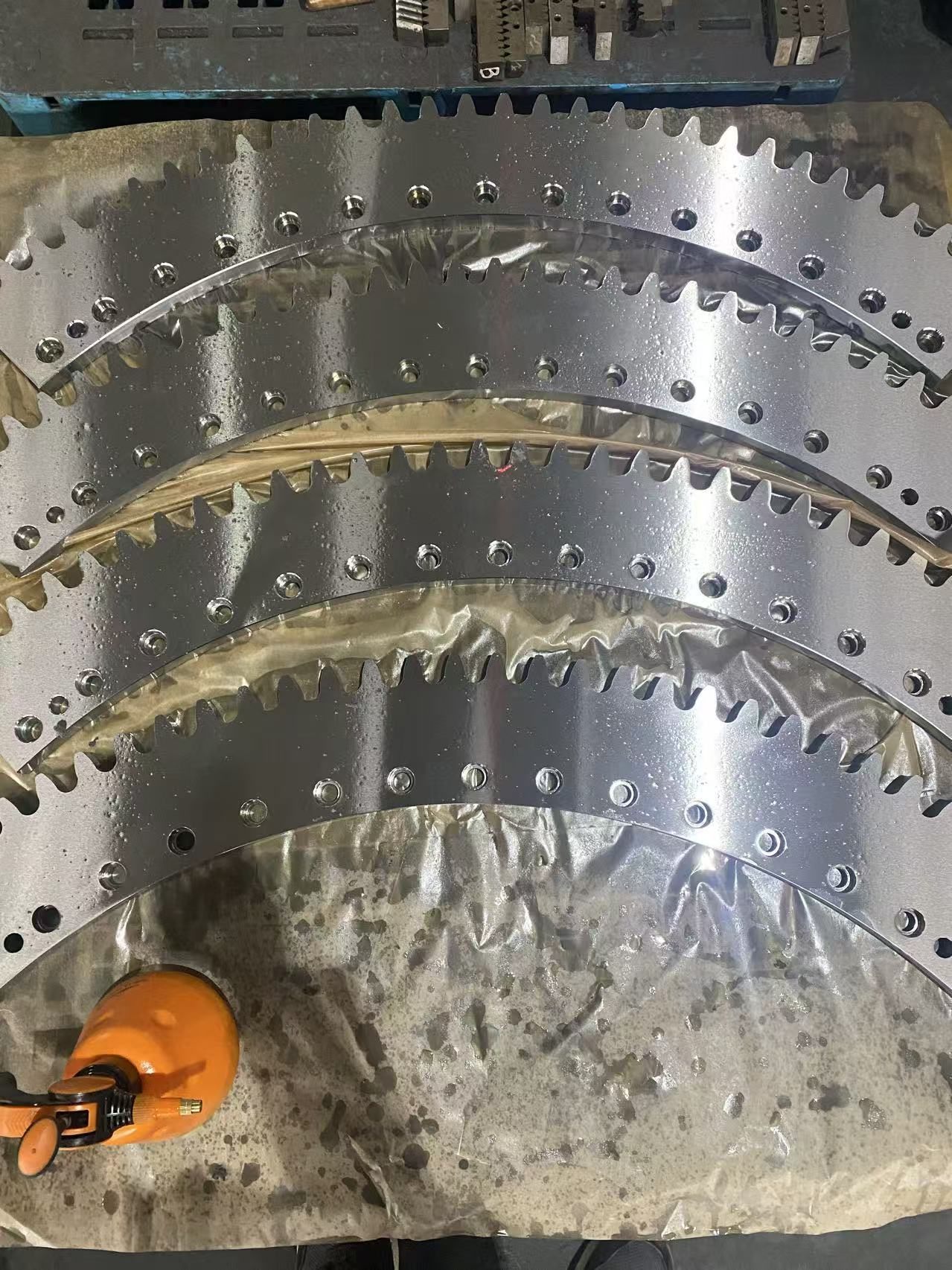 Aerospace and large rotary equipment 3