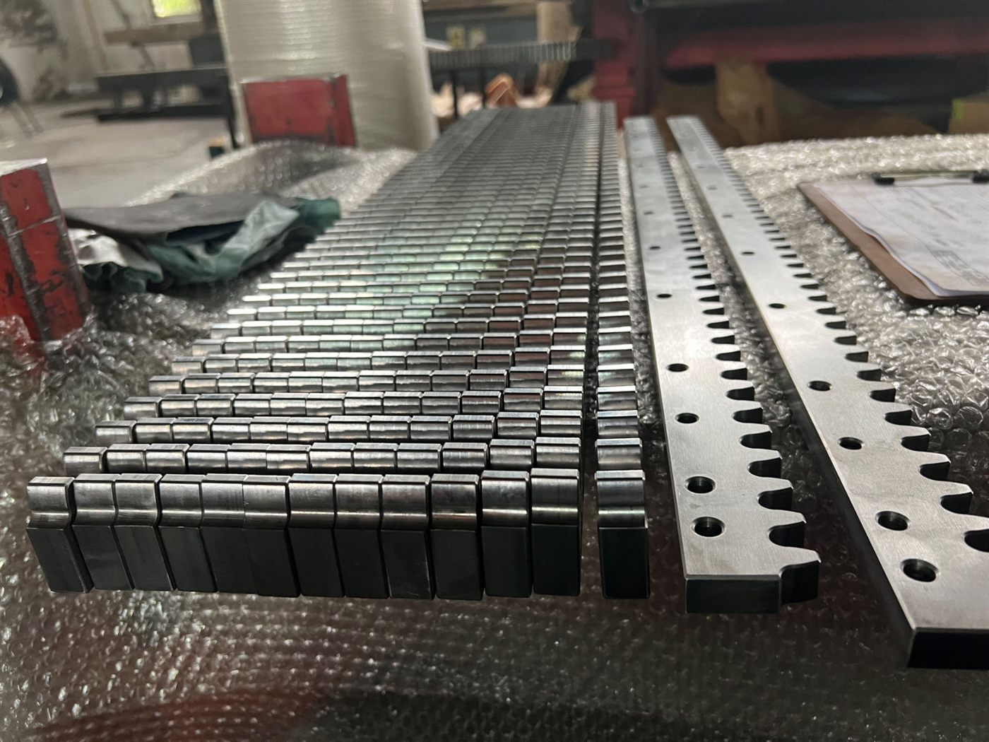 How zero-backlash roller racks enable fast long-travel axes 2